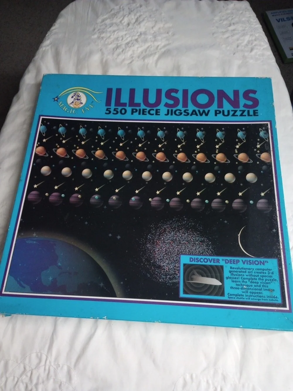 ILLUSIONS 550 Piece Magic Eye Jigsaw Puzzle - Turquoise Box